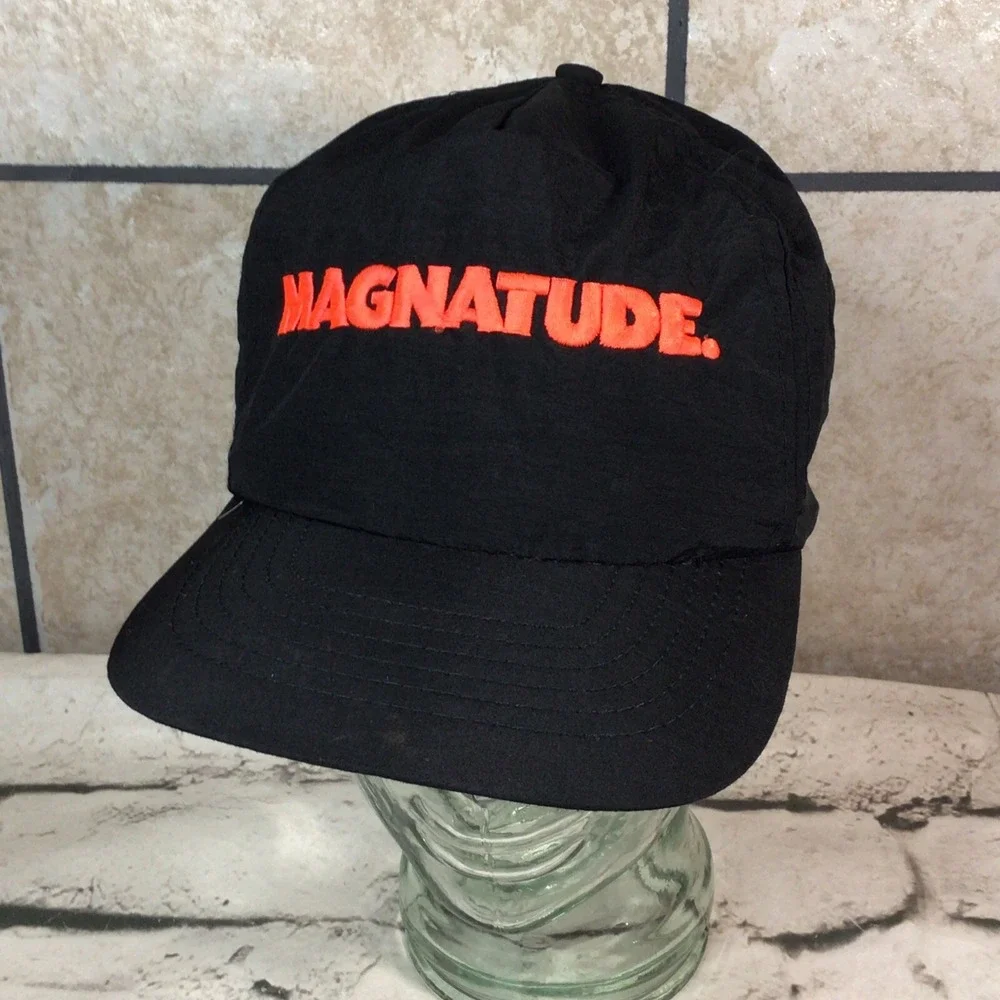 Vintage‎ Trucker Hat MAGNATUDE Mens Snapback Black Nylon Adjustable Ball Cap